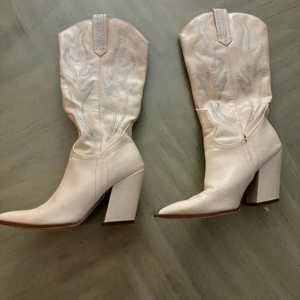 Miles cream cowboy boots with